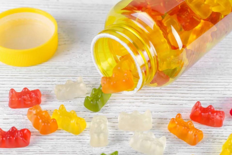 Can You Take THC O Gummies To Trips With Friends?